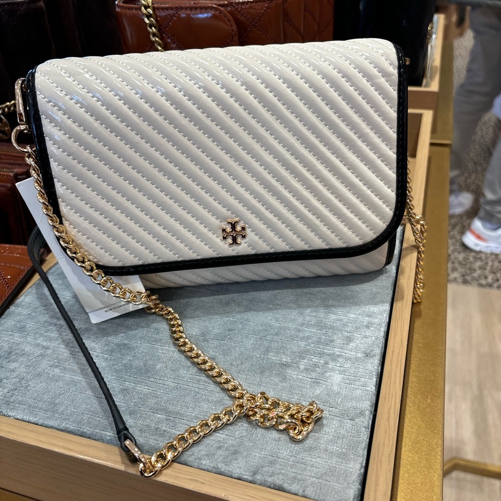 Authentic Emerson Patent Tory Burch Cream and Black Women's Bag  color code 250